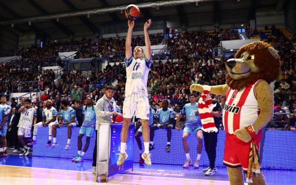 Μπάσκετ: Σε ντέρμπι ΠΑΟΚ - Άρης μετατράπηκε ο διαγωνισμός τριπόντων στο All Star Game - Νικητής ο Μπελιάουσκας (βίντεο)