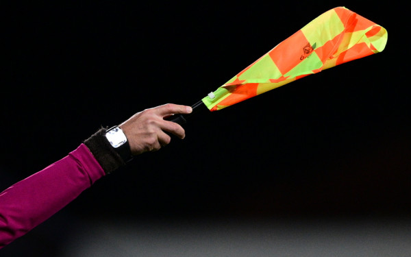 Θεσσαλονίκη: Άγνωστοι επιτέθηκαν σε βοηθό διαιτητή μετά από ερασιτεχνικό αγώνα στη Σουρωτή