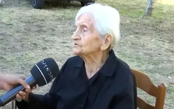 Θεσσαλία: Πέθανε σε ηλικία 104 ετών η πλημμυροπαθής γιαγιά Σταυρούλα που συγκίνησε το πανελλήνιο (βίντεο)