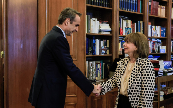 Τα μεγάλα στοιχήματα της κυβέρνησης για τη νέα χρονιά