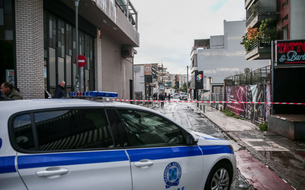 Πυροβολισμοί σε κλαμπ στο Γκάζι: Στόχευσαν σχεδόν εξ' επαφής δυο αδέρφια και το φίλο τους