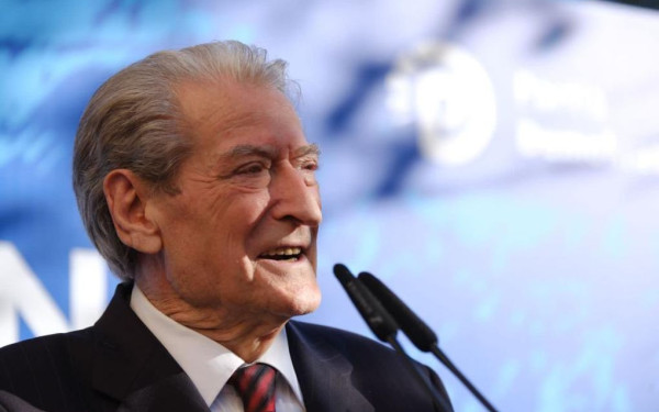 Αλβανία: Ελεύθερος αφέθηκε ο πρώην πρόεδρος Σαλί Μπερίσα