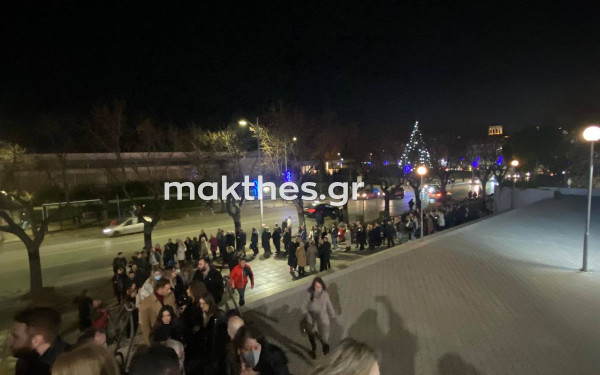 Χαμός για τον Πάριο στη Θεσσαλονίκη (βίντεο & φωτ.)