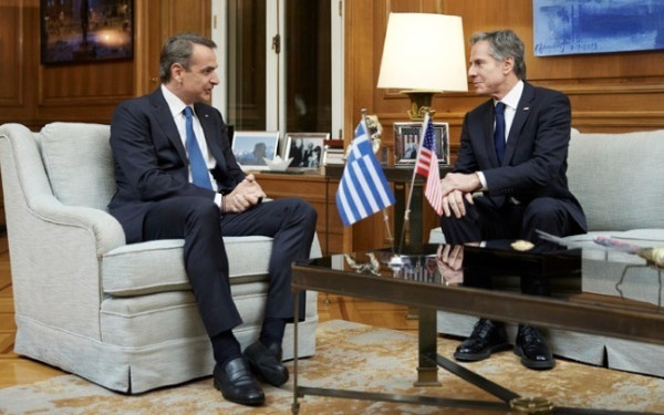 Αντίστροφη μέτρηση: Στις 17.30 η συνάντηση Μητσοτάκη - Μπλίνκεν στα Χανιά 