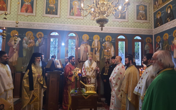 Μυτιλήνη: Δέηση από τον μητροπολίτη για τις γυναίκες θύματα συζυγοκτονιών