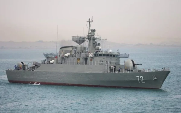 Κλιμακώνεται η ένταση στην Ερυθρά Θάλασσα - Το Ιράν έστειλε το αντιτορπιλικό Alborz κοντά στην Υεμένη