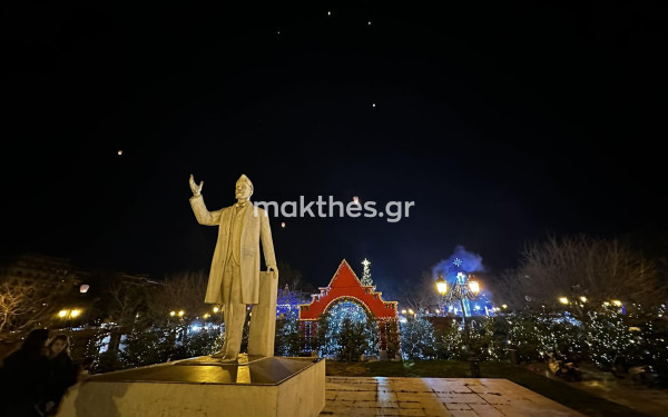 «Φαναράκια» γέμισαν τον ουρανό της Θεσσαλονίκης (φωτ., βίντεο)