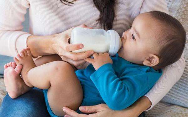 ΕΟΦ: Ανακαλούνται παρτίδες ειδικού βρεφικού γάλακτος [πίνακας]