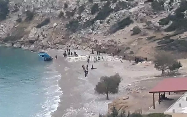 Βάρκα με 70 μετανάστες έφτασε στη Γαύδο