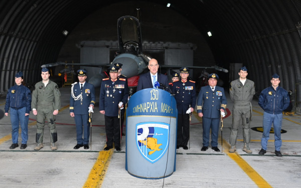 Πρωτοχρονιά στη Λήμνο έκανε ο Νίκος Δένδιας - Δείτε βίντεο και φωτογραφίες