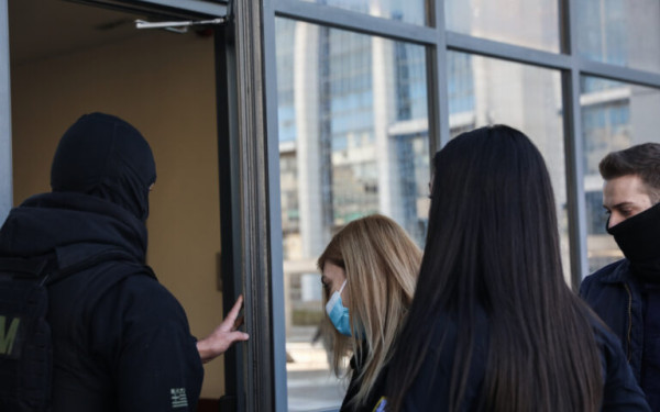 Με λυγμούς και υπό έντονη συναισθηματική φόρτιση συνεχίστηκε η απολογία της Ρούλας Πισπιρίγκου