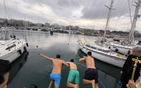 Καλαμαριά: Με λαμπρότητα οι εορτασμοί των Θεοφανείων στη βάση Ναυτοπροσκόπων (φωτ.)