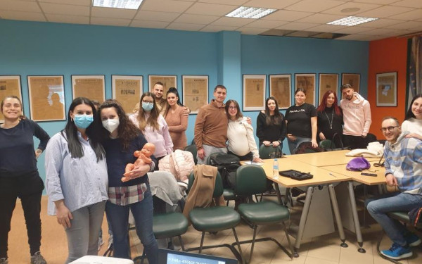 Σεμινάρια βρεφικού μασάζ στο δήμο Νεάπολης-Συκεών