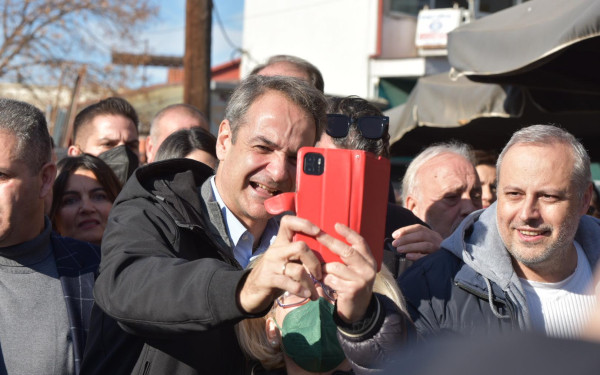 Δυσαρέσκεια από τους πολίτες για την αποτελεσματικότητα της κυβέρνησης - Ποιους υπουργούς θεωρούν «πετυχημένους» (βίντεο)