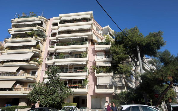 Νέα Σμύρνη: Απολογείται την Παρασκευή ο 18χρονος που σκότωσε με ψαλίδι τον αδελφό του - Πώς έγινε η άγρια δολοφονία (βίντεο)