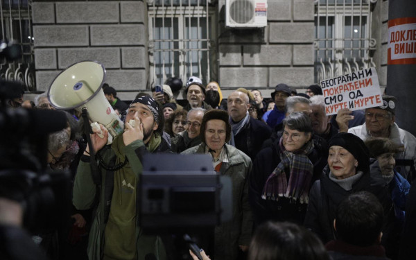 Σερβία: Καταγγελίες για εκλογές βίας και νοθείας