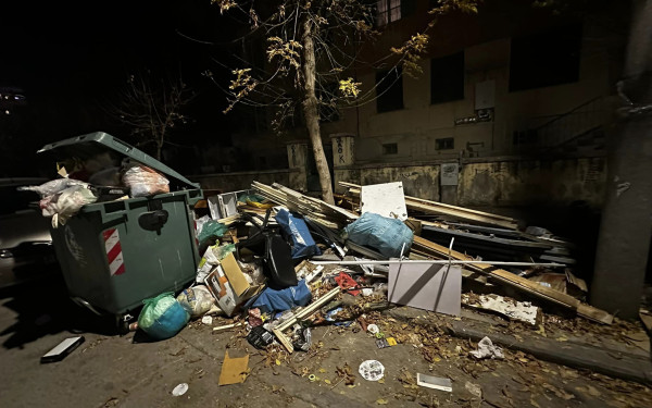 Σχέδιο έκτακτης ανάγκης για την καθαριότητα - Ανακαλούνται οι άδειες του προσωπικού κι έρχονται πρόστιμα για τα ογκώδη 