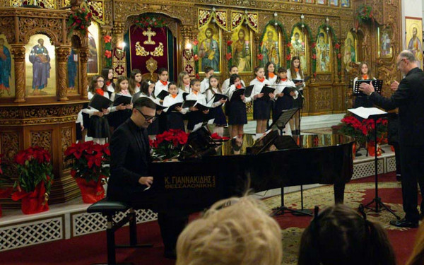 Θεσσαλονίκη - Ι.Ν. Αγ. Αναστασίας: Το μήνυμα των Χριστουγέννων σε μια συναυλία με δύο πιάνα και δύο χορωδίες