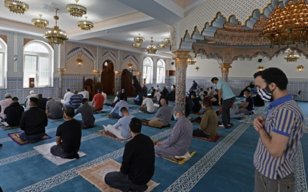 Γερμανία: Νέες αποκαλύψεις σχετικά με τους μουσουλμάνους μαθητές που ήθελαν να επιβάλουν τη Σαρία στο σχολείο τους