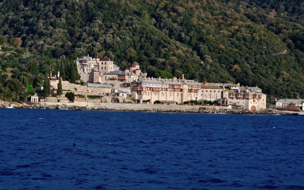 Άγιον Όρος: Βρέθηκε σορός άνδρα στην θάλασσα Άγιον Όρος: Βρέθηκε σορός άνδρα στην θάλασσα