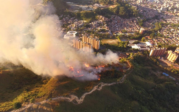 Κολομβία: Θερμοκρασίες ρεκόρ προκαλούν μεγάλες δασικές πυρκαγιές