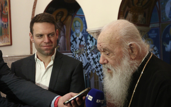 Ιερώνυμος για τα ομόφυλα ζευγάρια: Είμαι επιφυλακτικός για το νομοσχέδιο