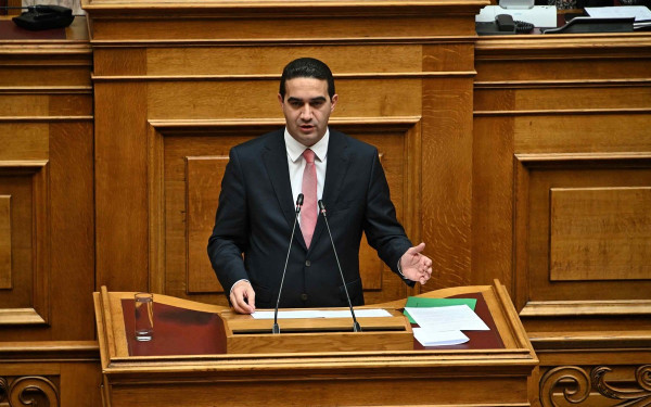 Μ. Κατρίνης: Όχι στο εμπόριο πτυχίων, ναι στην αναθεώρηση του άρθρου 16