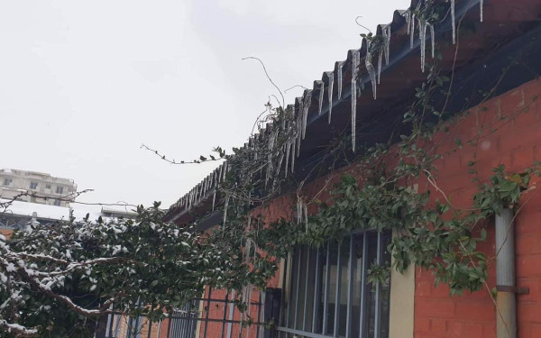 ΕΥΑΘ: Συμβουλές για τους σωλήνες και τα υδρόμετρα ενόψει παγωνιάς