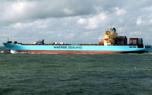 Οι Χούθι εκτόξευσαν πυραύλους κατά του αμερικανικού πλοίου Maersk Detroit