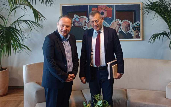 Θεσσαλονίκη: Τον Στέλιο Αγγελούδη επισκέφθηκε ο Γιάννης Βρούτσης - «Το Καυτανζόγλειο θα γίνει το ΟΑΚΑ της Β. Ελλάδας» (βίντεο)