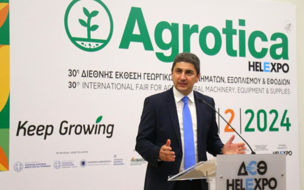 Agrotica: Ο Αυγενάκης κάλεσε τους αγρότες στο τραπέζι του διαλόγου «Δεν είστε μόνοι, είμαστε μαζί με κοινές αγωνίες» (φωτ.)