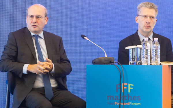 ΔΕΘ-Helexpo: Ικανοποίηση από τις ανακοινώσεις Χατζηδάκη στο φόρουμ της «ΜτΚ» και του makthes.gr