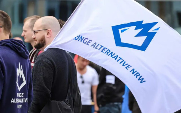 Γερμανία: Δικαστήριο «σφράγισε» τον χαρακτηρισμό «εξτρεμιστική οργάνωση» για τη νεολαία του AfD