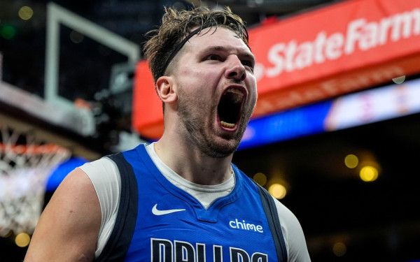 ΝΒΑ: Το ιστορικό ρεκόρ του Ντόντσιτς και η μοναξιά του Αντετοκούνμπο (βίντεο)