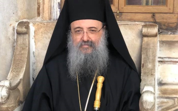 Πάτρα: Ο Μητροπολίτης διοργανώνει συγκέντρωση ενάντια στο νομοσχέδιο για τα ομόφυλα ζευγάρια