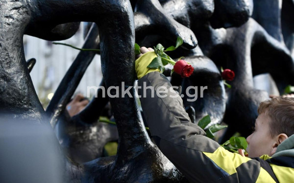 Θεσσαλονίκη: Ηχηρό μήνυμα ενάντια στον φασισμό και στη μισαλλοδοξία (βίντεο & φωτ.)