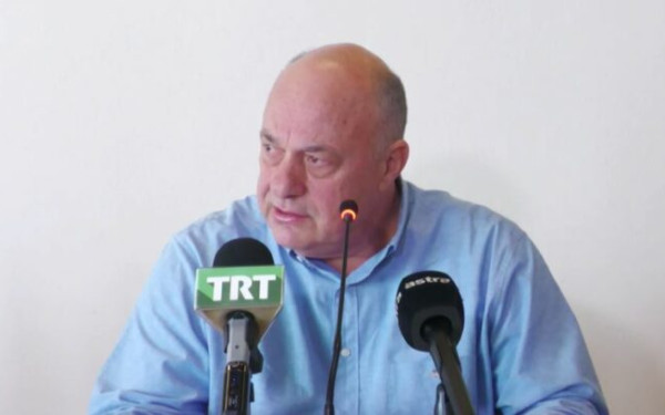 Μπέος: «Προτεραιότητα της κυβέρνησης πρέπει να είναι η ακρίβεια και όχι οι ομοφυλόφιλοι» (βίντεο)