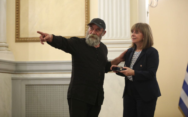 Συγγνώμη για την αναστάτωση ζητάει ο «Άλλος Άνθρωπος» - Δεν υπάρχει τίποτα επιλήψιμο διαβεβαιώνει ο Κ. Πολυχρονόπουλος