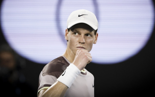 Τένις: Ο Ζίνερ θριάμβευσε στο Αυστραλιανό Όπεν με τρομερή ανατροπή επί του Μεντβέντεφ