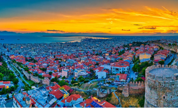 Τουρισμός: Η Θεσσαλονίκη ένας από τους 15 υποτιμημένους προορισμούς της Ευρώπης για τους Αμερικανούς