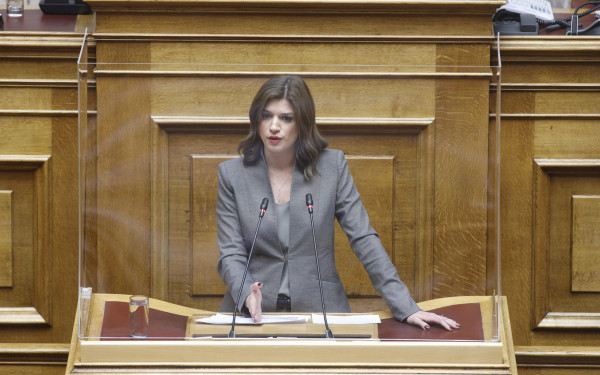 Νοτοπούλου: Να σταματήσει η υποβάθμιση του Θερμαϊκού και της Θεσσαλονίκης