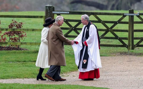 Βασιλιάς Κάρολος: Στην Κυριακάτικη λειτουργία η πρώτη δημόσια έξοδος μετά τη διάγνωση του καρκίνου