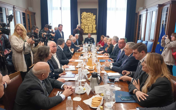 Σταϊκούρας για το Flyover: Χρήσιμο το έργο, αλλά δεν υπάρχουν μαγικές λύσεις - Τα έξι πρόσθετα μέτρα που ανακοινώθηκαν (βίντεο)