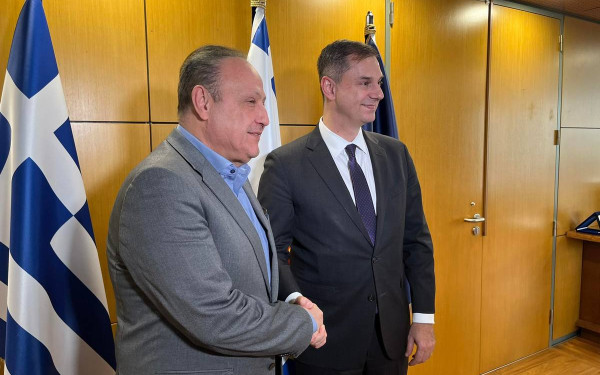 Θεσσαλονίκη: Συνάντηση Αγγελούδη - Θεοχάρη στο δημαρχείο (φωτ.)