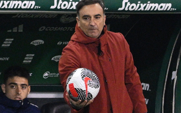 Ολυμπιακός: Τέλος ο Καρβαλιάλ - Υποψήφιος και ο Τούντορ