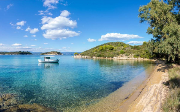 «Απόβαση» Σικελών τουριστών - μαθητών στο δήμο Αριστοτέλη που παραμένει και φέτος Bike Friendly