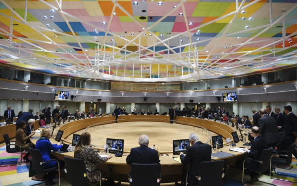 Ευρωεκλογές: Η Κομισιόν ξεκινά έρευνα σε Facebook και Instagram κατά της παραπληροφόρησης