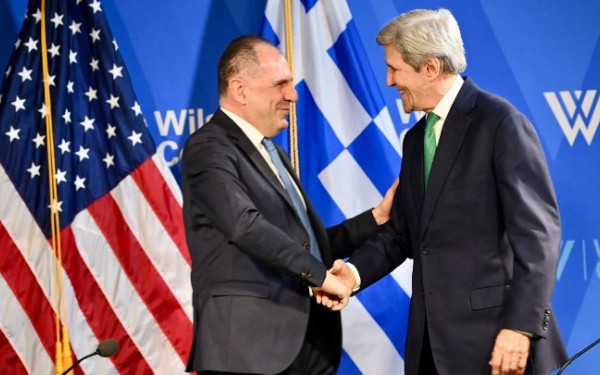 Γ. Γεραπετρίτης-Τζον Κέρι: : Η «γαλάζια οικονομία» στο επίκεντρο της συζήτησης τους