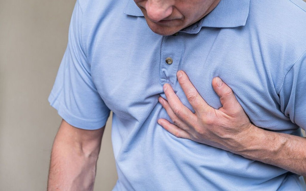 Η πολύωρη καθιστική ζωή μπορεί να βλάψει την υγεία της καρδιάς