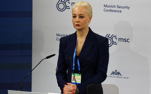 Ρωσία: Η χήρα του Ναβάλνι λέει ότι ο σύζυγός της επρόκειτο να περιληφθεί στην ανταλλαγή κρατουμένων